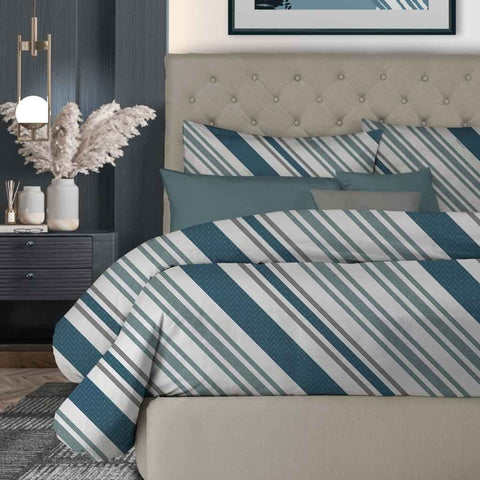 Laura Biagiotti Hojas